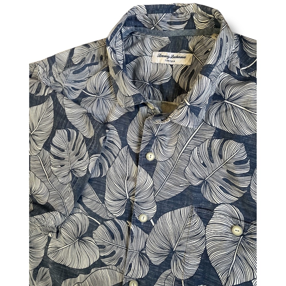 Tommy Bahama Tortola Mens XL Blue White Tropical Monstera‎ Leaf Print Camp Shirt